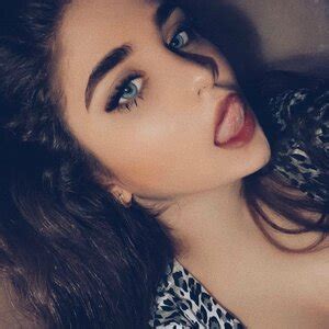 lando_alina nude|Alina Lando / alina.